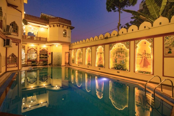Umaid Bhawan - Heritage Style Hotel