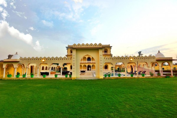 Regenta Resort Bharatpur, Fatehpur Sikri Road